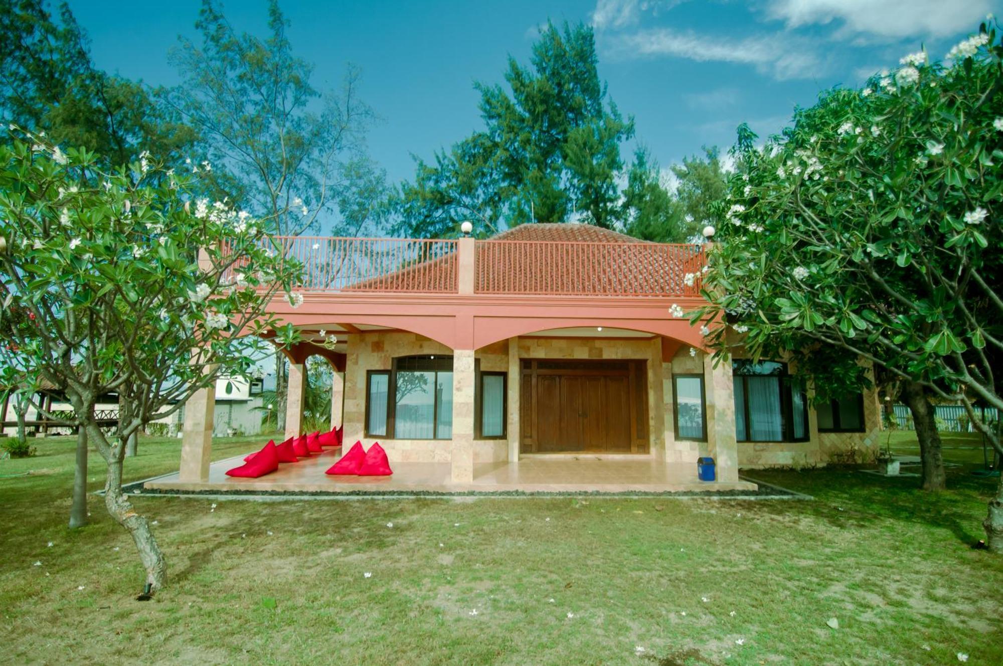 Gili View By Maza Villa Teluknarat Ngoại thất bức ảnh